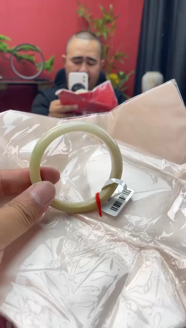 未镶嵌手镯翡翠10