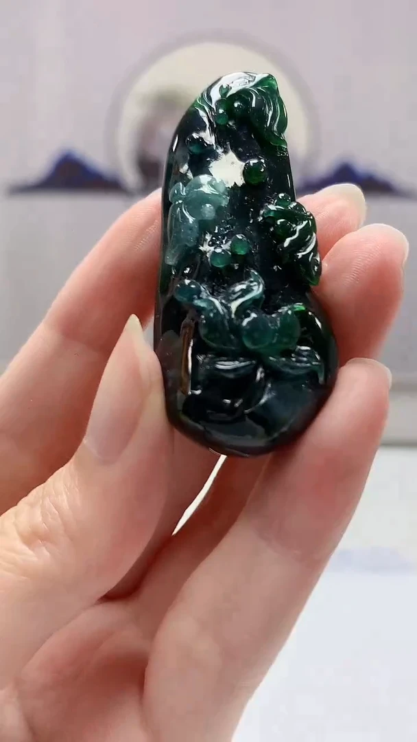 【闪购商品】定制翡翠未镶嵌4688zm-毛货挂件荷叶鱼183