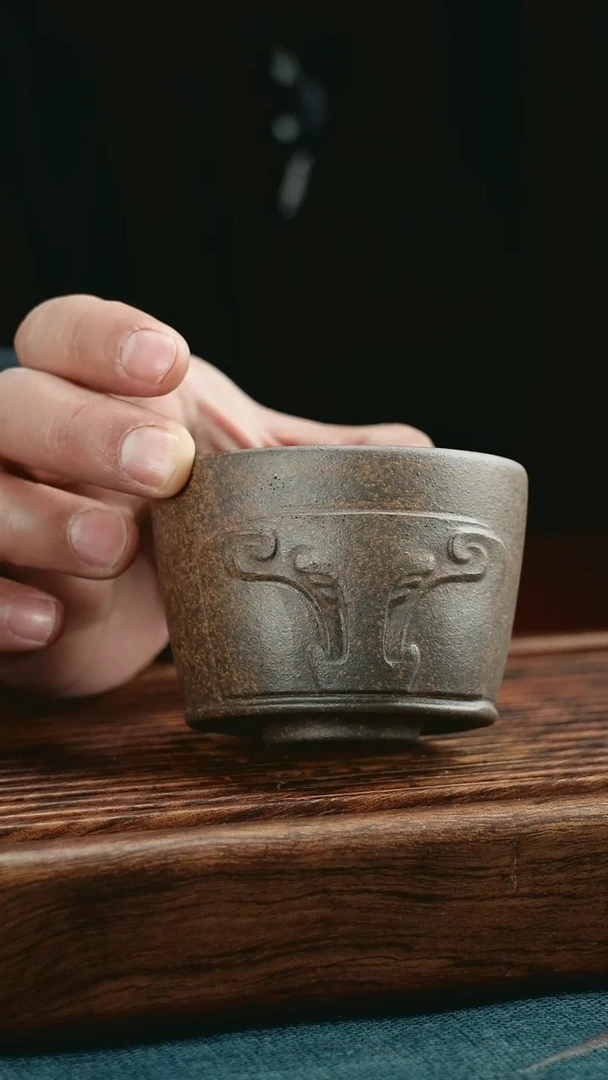 【闪购商品】紫砂茶杯紫砂主人杯牛气冲天