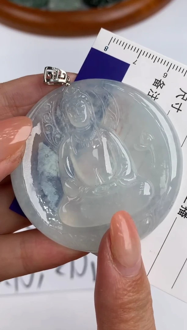 18K金镶嵌挂件翡翠305394     多人