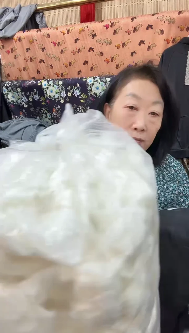 羊毛（针刺压缩）下脚料碎料5斤一单