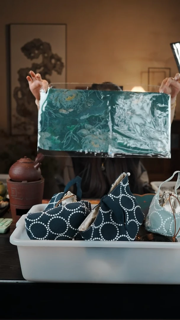 瓷片（阿萌茶事）（阿萌茶事）