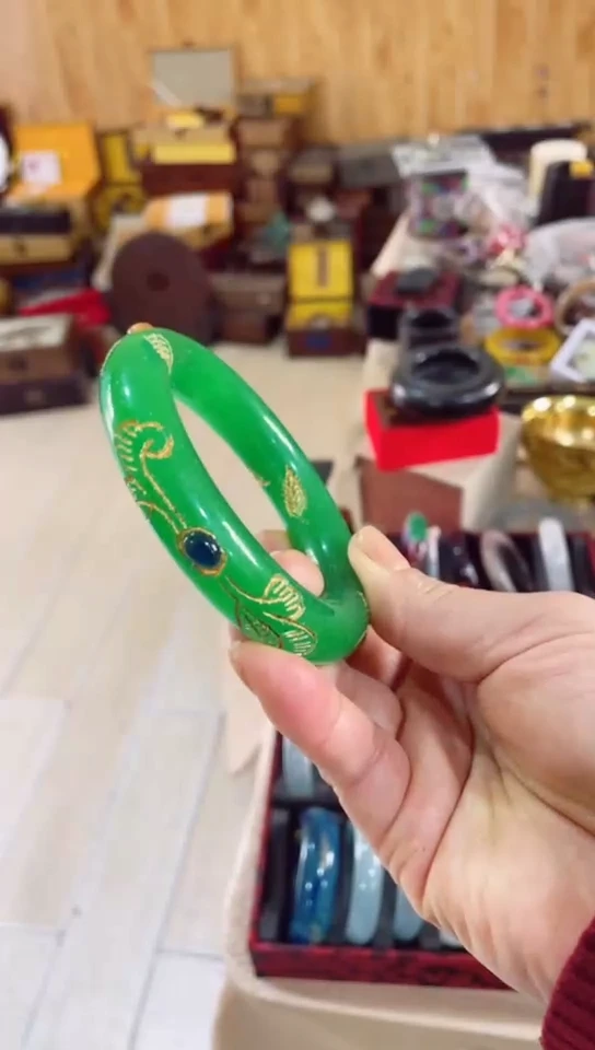 【闪购商品】1宫廷影视老旧工艺摆件