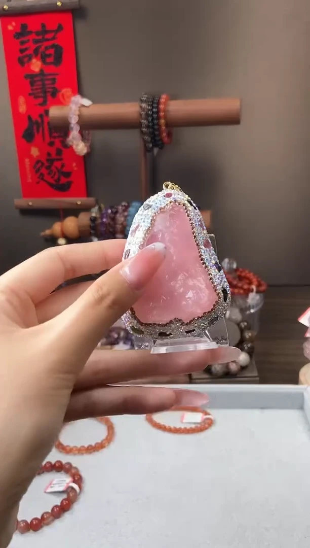 水晶手链未镶嵌菻粉水晶原石