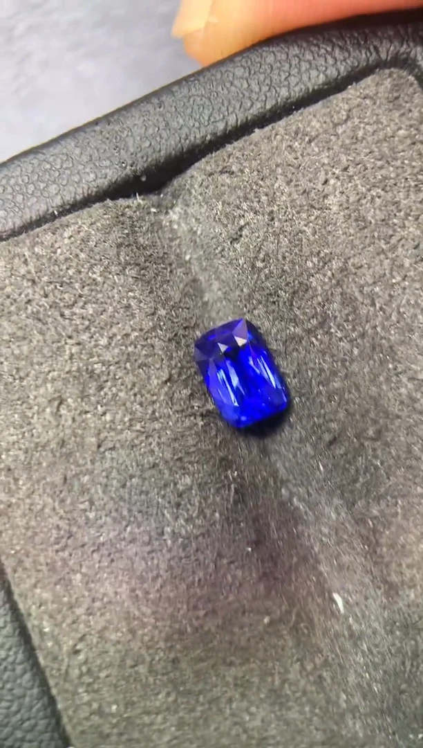 裸石蓝宝石1.12ct 33