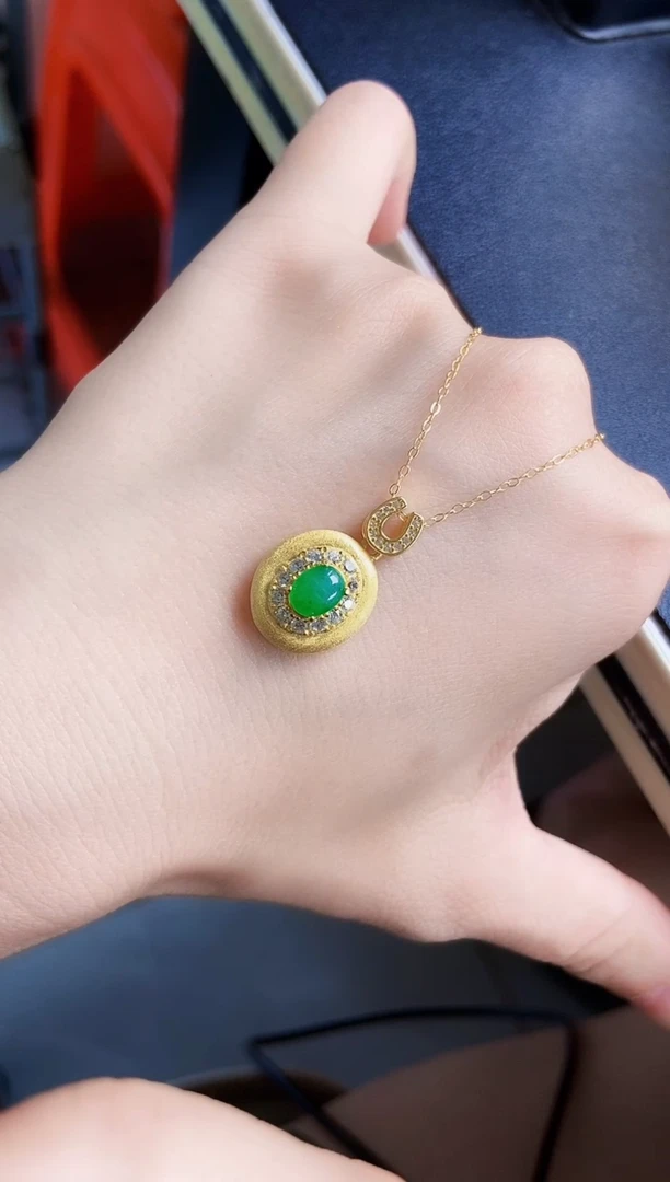 翡翠银S925镶嵌颈饰6589