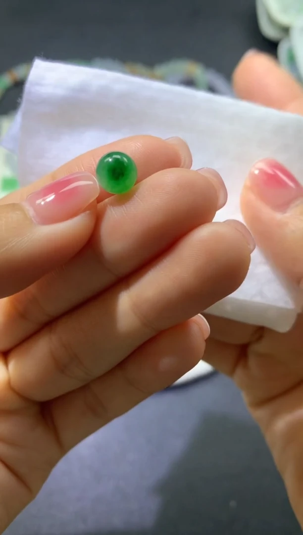 【闪购商品】定制翡翠未镶嵌圆珠 1600+160