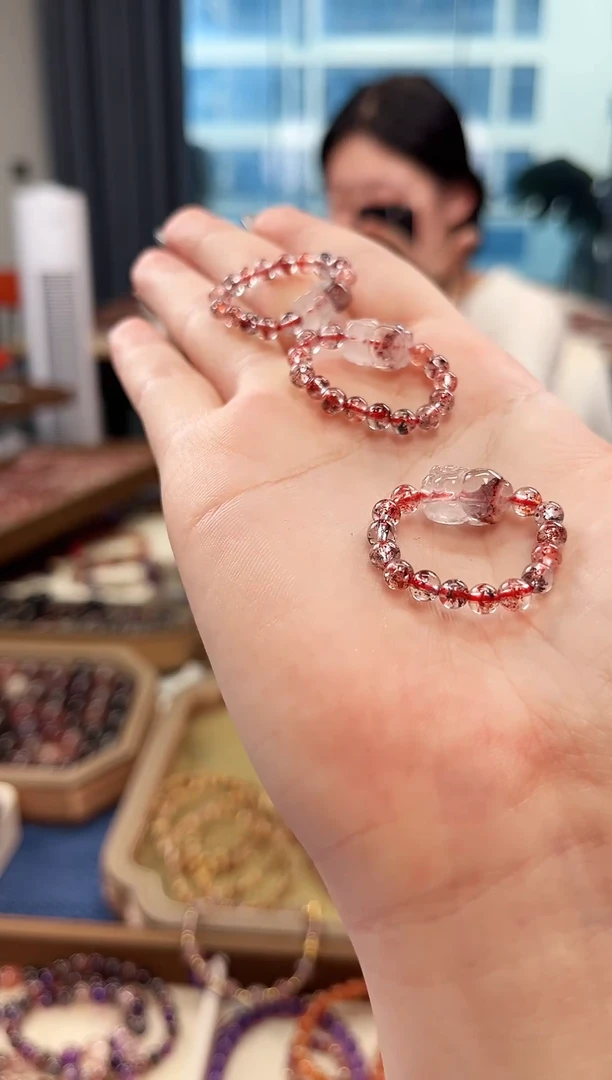 未镶嵌手串水晶金草莓超七貔貅戒圈4mm【多样性发一】