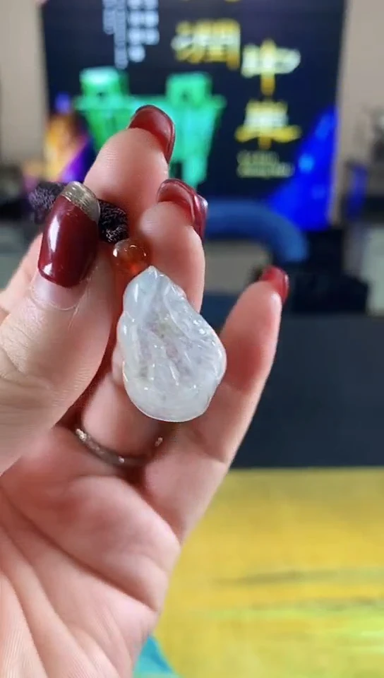 【闪购商品】翡翠颈饰未镶嵌00000026