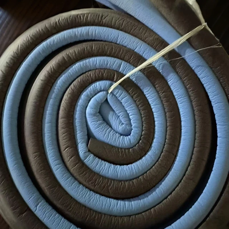 好看的防撞条--（小霜）