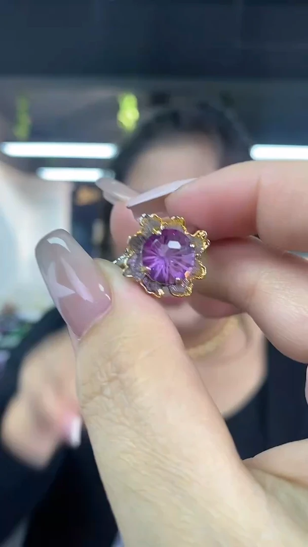 水晶戒指未镶嵌多样性发其一颜色微差