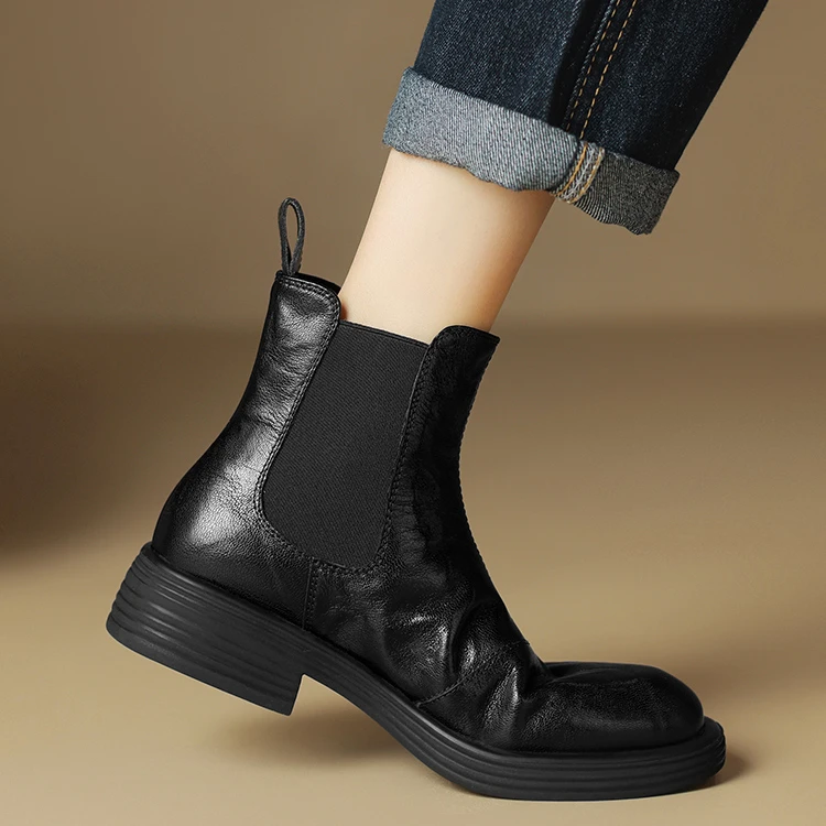 羊皮断码清仓新款短靴秋冬季马丁靴百搭时尚美拉德女靴子爆款女靴