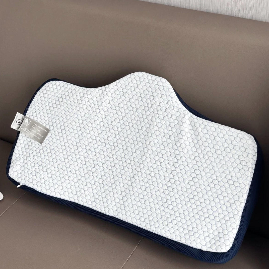 迪奥护颈枕头颈椎枕头助睡眠枕芯