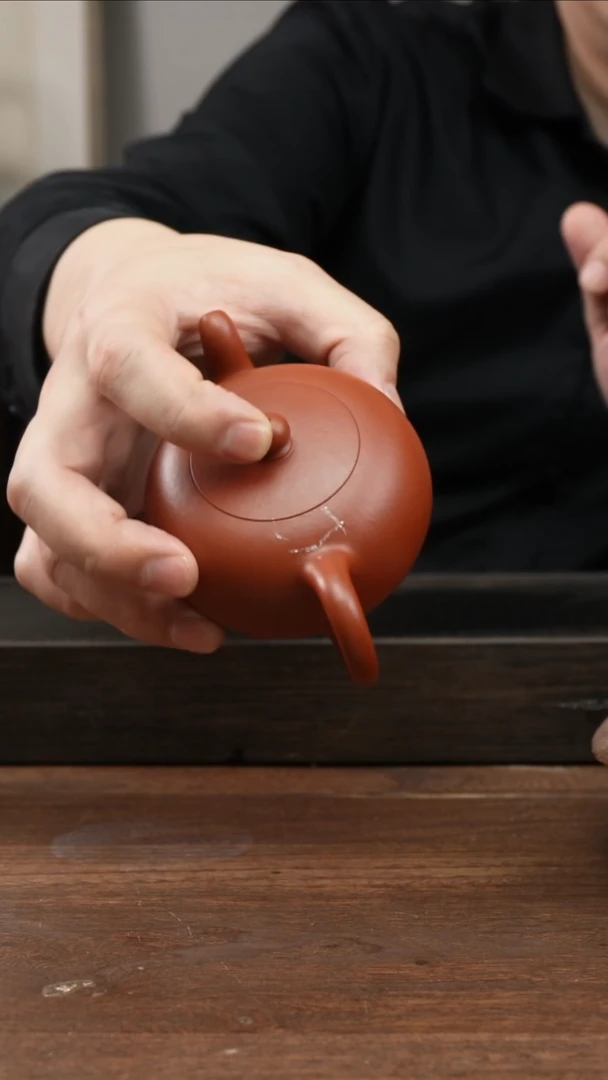 茶杯紫砂朱泥一粒珠     170CC    微瑕