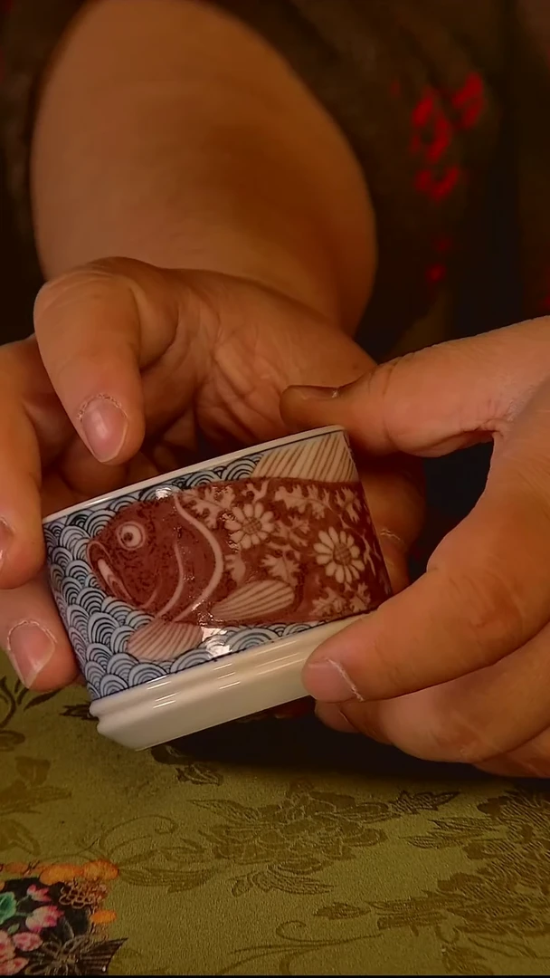 杯手工手绘杯杯很美丽