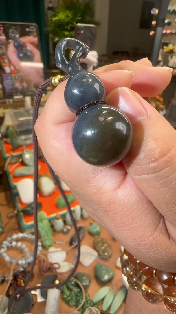 【闪购商品】和田玉颈饰未镶嵌和田玉青花葫芦挂件