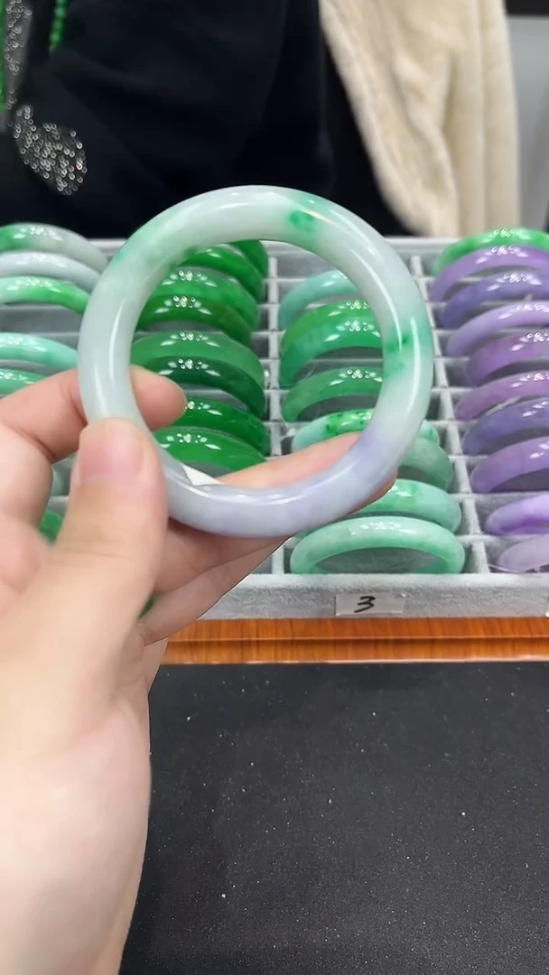 【闪购商品】砖雕s57 春带彩手镯 圈口56