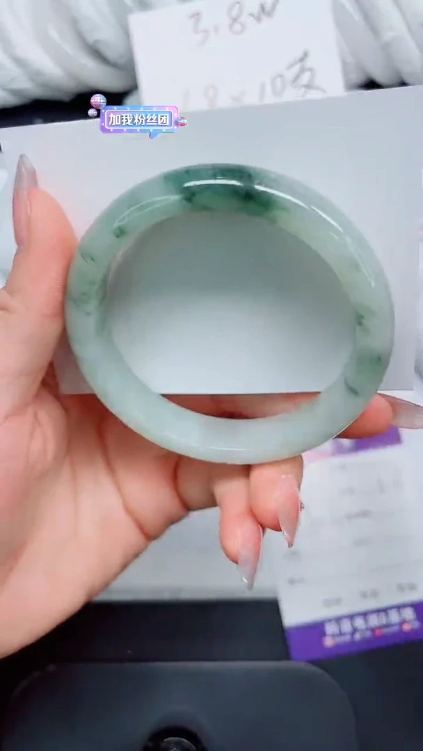 石英质玉手镯未镶嵌164-60.4