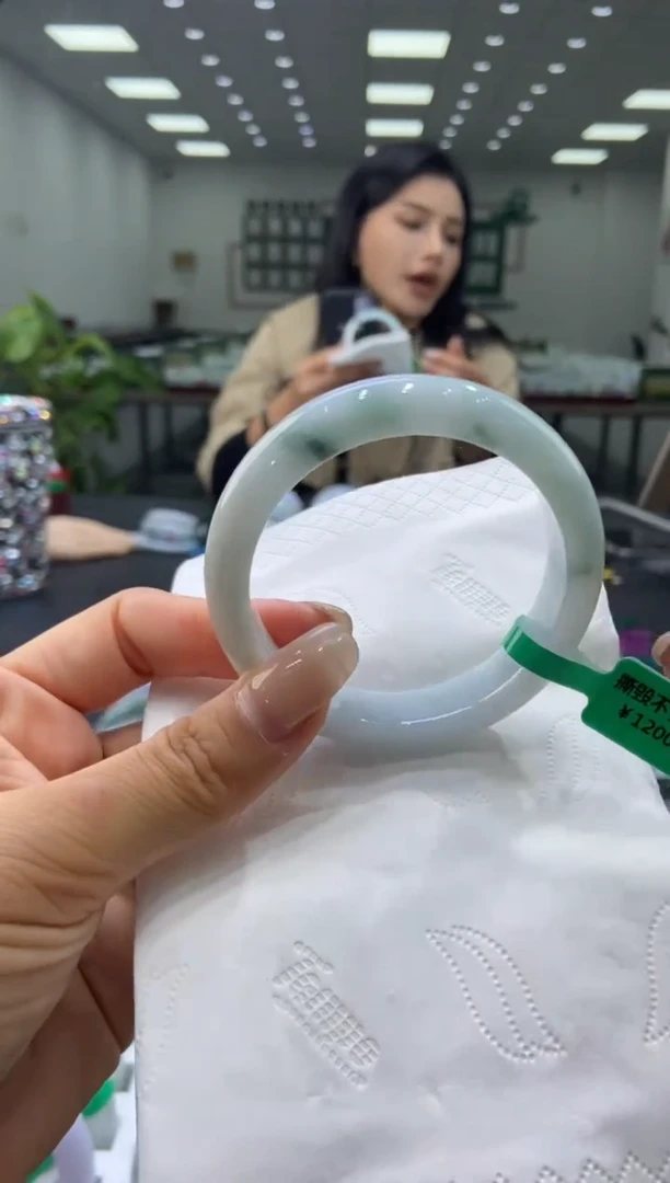 未镶嵌手镯翡翠0001776