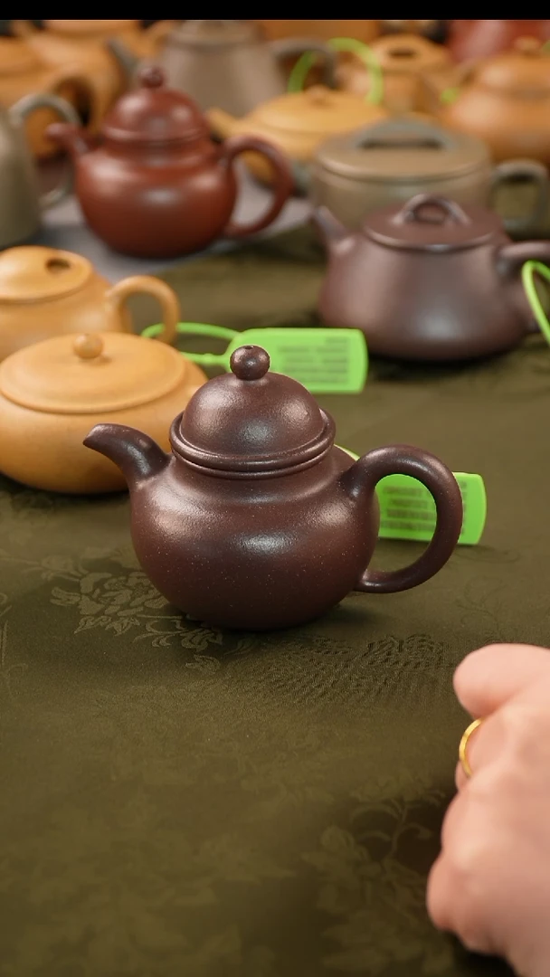 茶壶紫砂平台底槽青多球