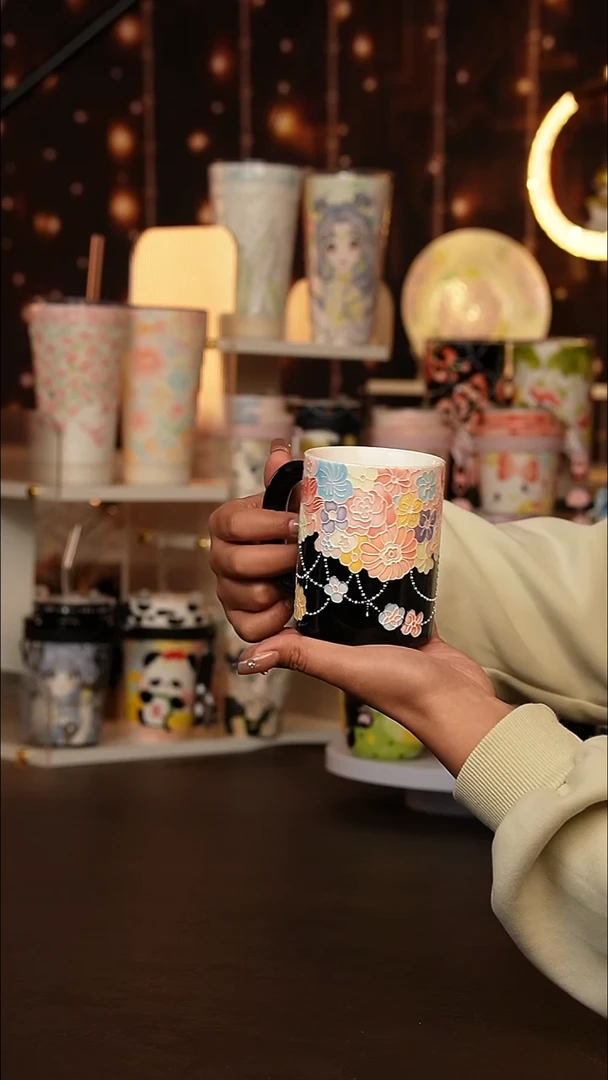 景德镇手工手绘文创陶瓷杯