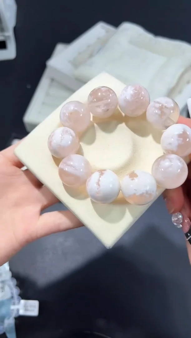 未镶嵌手串水晶爱****?17g多样性发其一【1条】默认微瑕