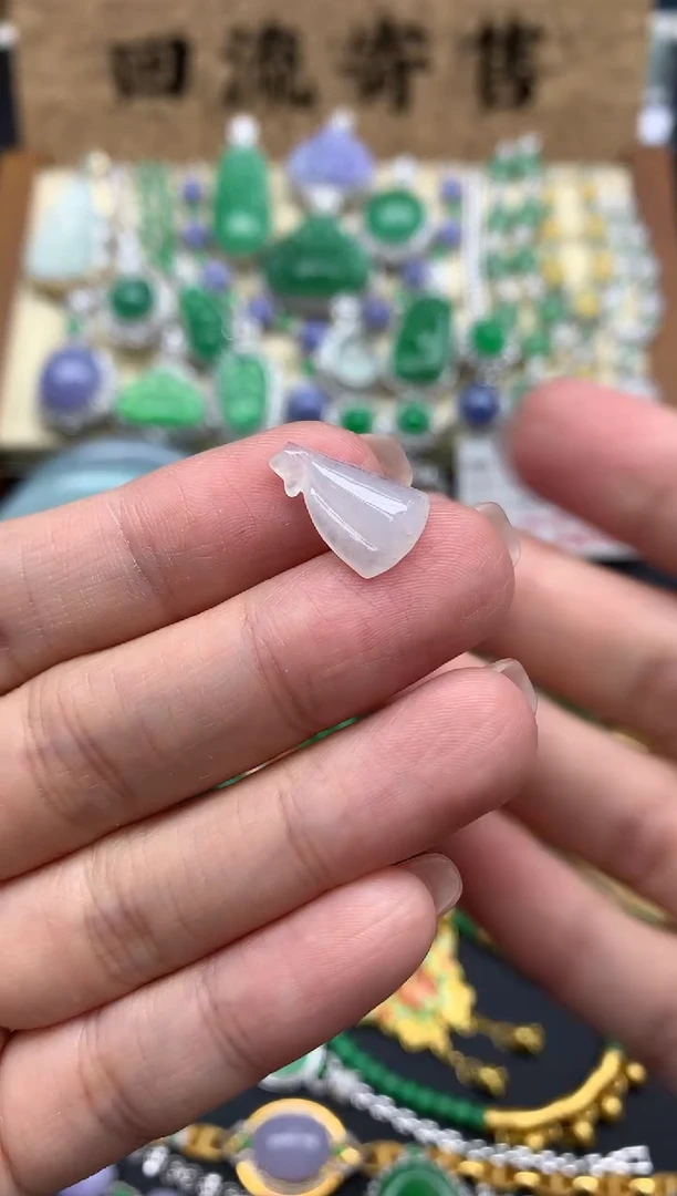 【闪购商品】翡翠颈饰未镶嵌3-中国好珍宝