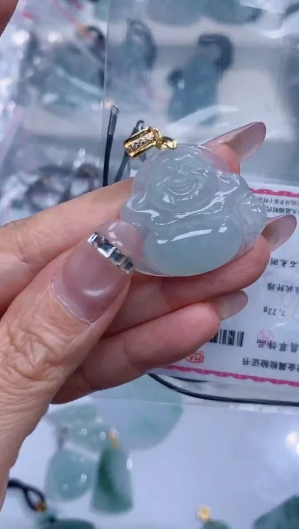 颈饰银S925镶嵌翡翠吊坠