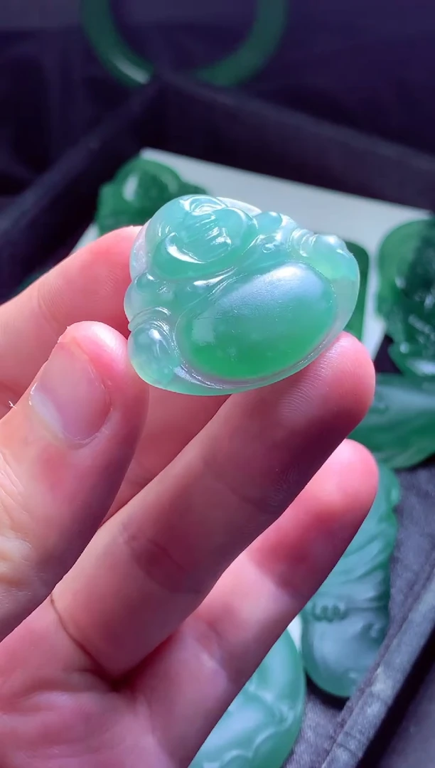 定制翡翠未镶嵌天然缅甸翡翠A货毛货吊坠