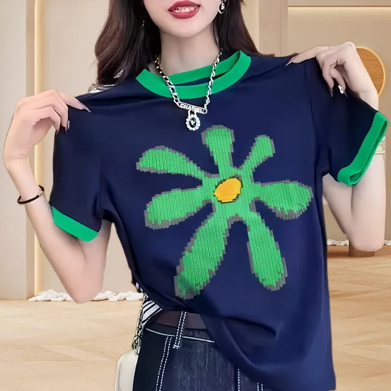 纯棉短袖高级感圆领T恤女款上衣新款春秋季时尚洋气独特漂亮小衫