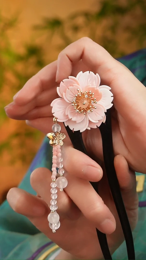木颜色有深有浅随机发