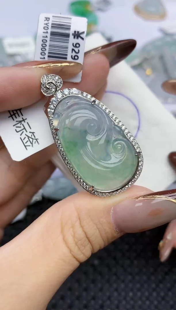 颈饰银S925镶嵌翡翠61   天然翡翠A货  百元以上9米证书费自理