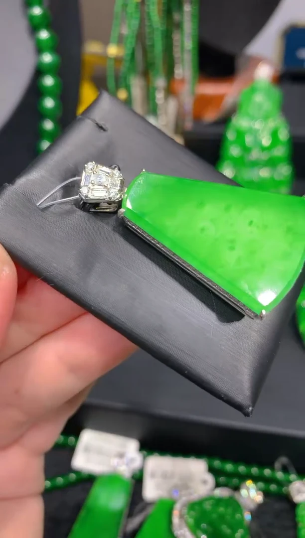 颈饰银S925镶嵌翡翠37一季