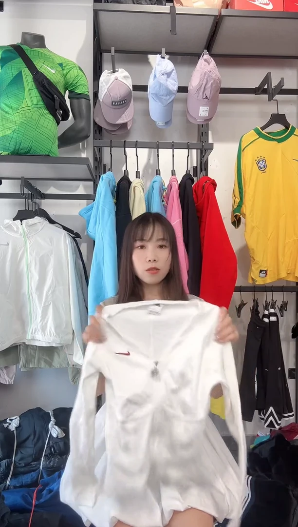 1797 编码 瑕疵款直播间过款为准 尺码