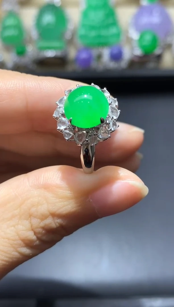 18K金镶嵌戒指翡翠751-中国好珍宝