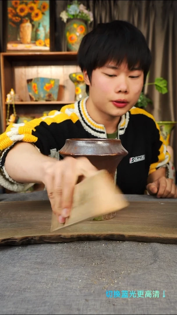 摆件24-8口径 13 高度  19误差1-2微瑕有孔