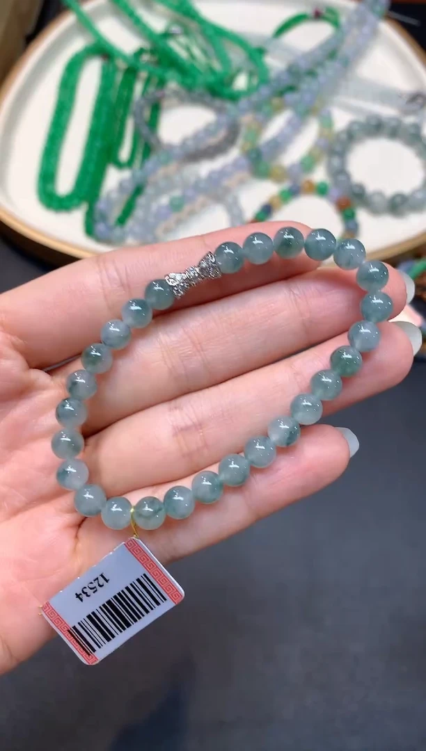 未镶嵌手串翡翠W895|1800