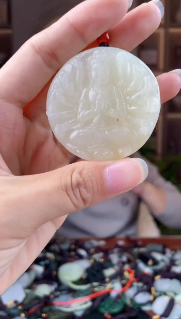 未镶嵌和田玉挂件拍一发一，多样性发货