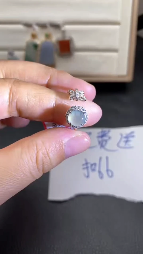 银S925镶嵌戒指翡翠1
