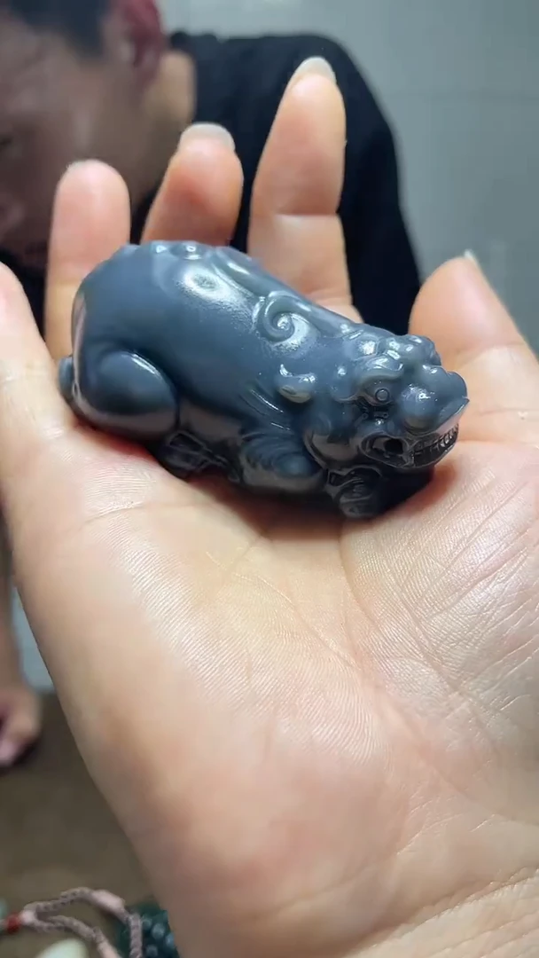 和田玉未镶嵌把件1