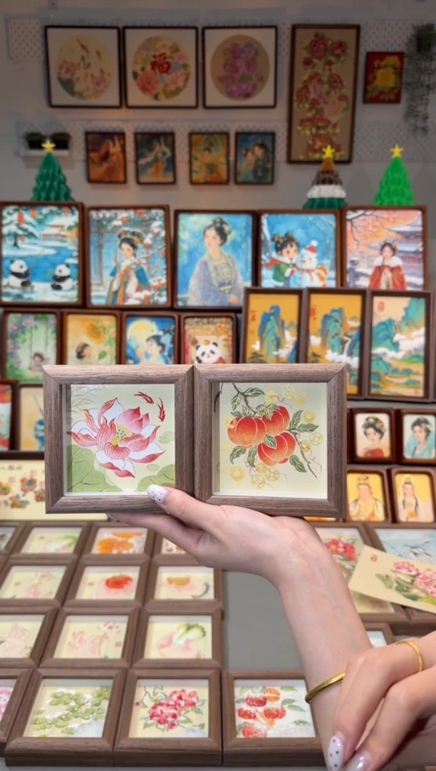 国画莲莲有鱼  串串好柿 一组12