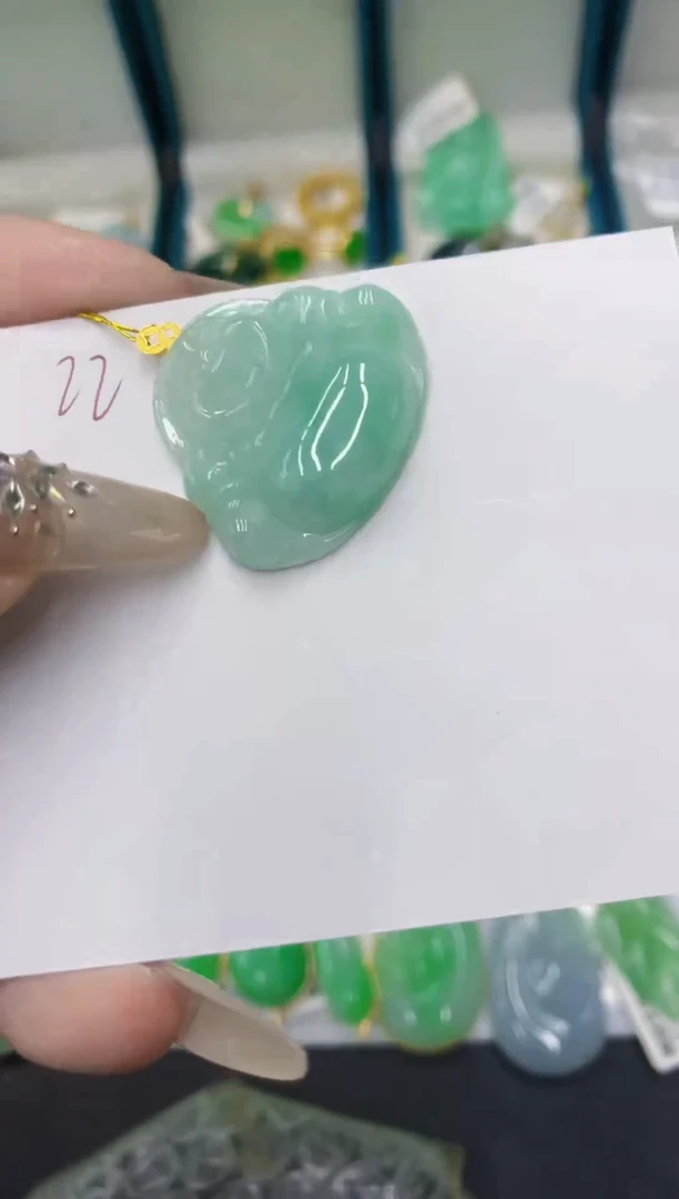颈饰18K金镶嵌翡翠11111