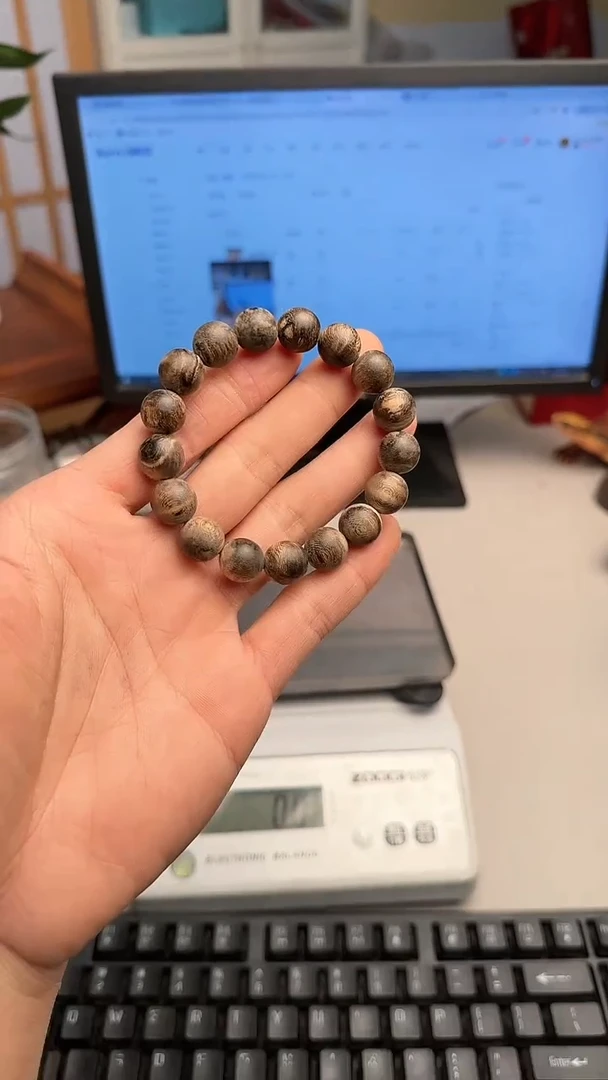 【闪购商品】沉香手串港香沉香17克