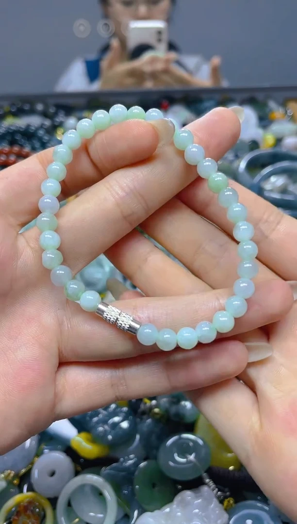 颈饰未镶嵌翡翠5MM/ N /翡翠A货，一件也是批发价