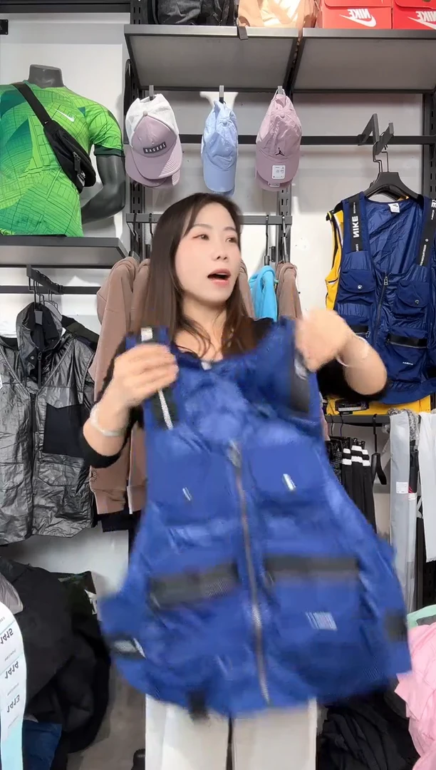 1413 编码 瑕疵款直播间过款为准 尺码  S