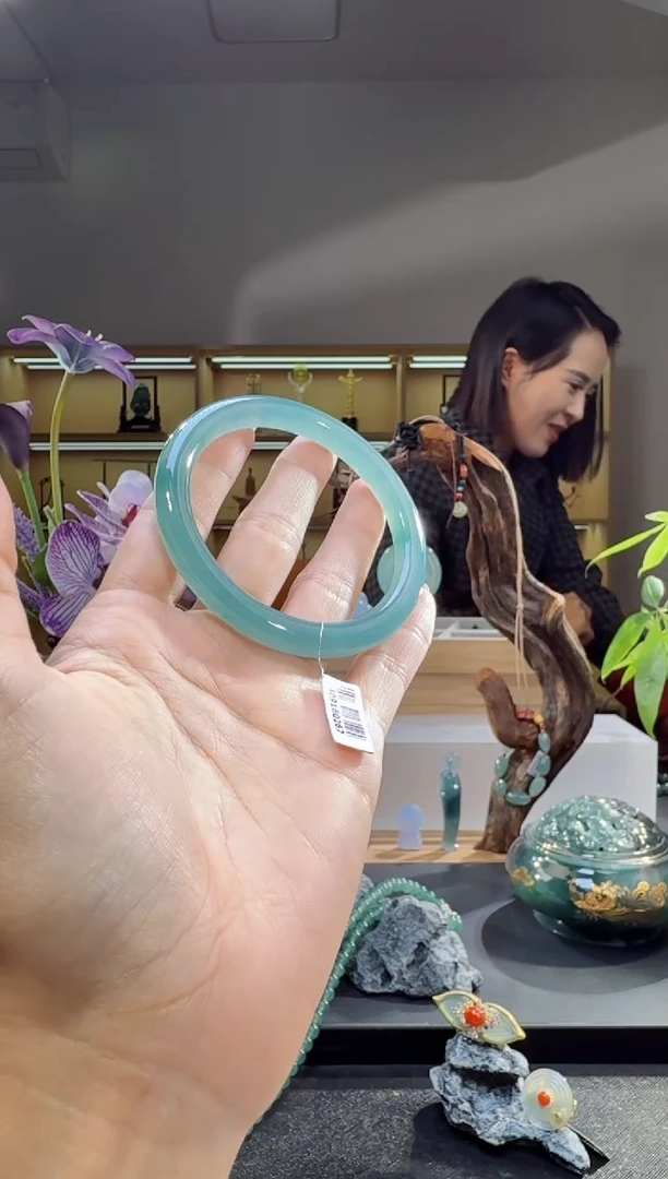 未镶嵌手镯翡翠56.5圈