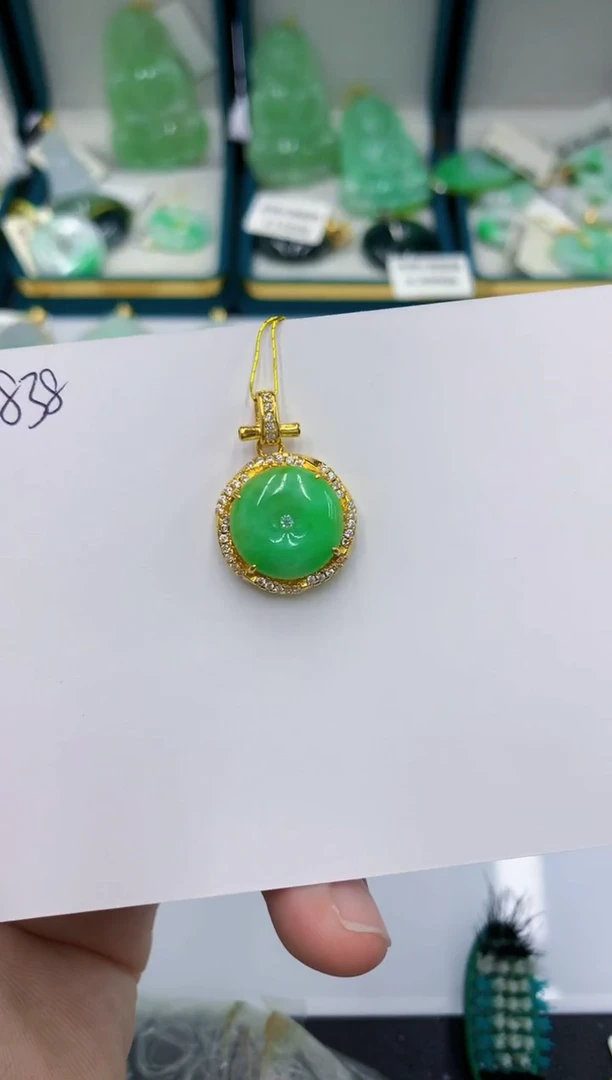 颈饰未镶嵌翡翠111111111