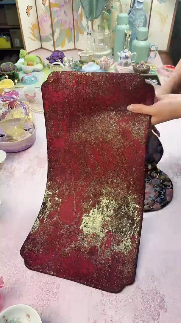 124宫墙红鎏金茶席