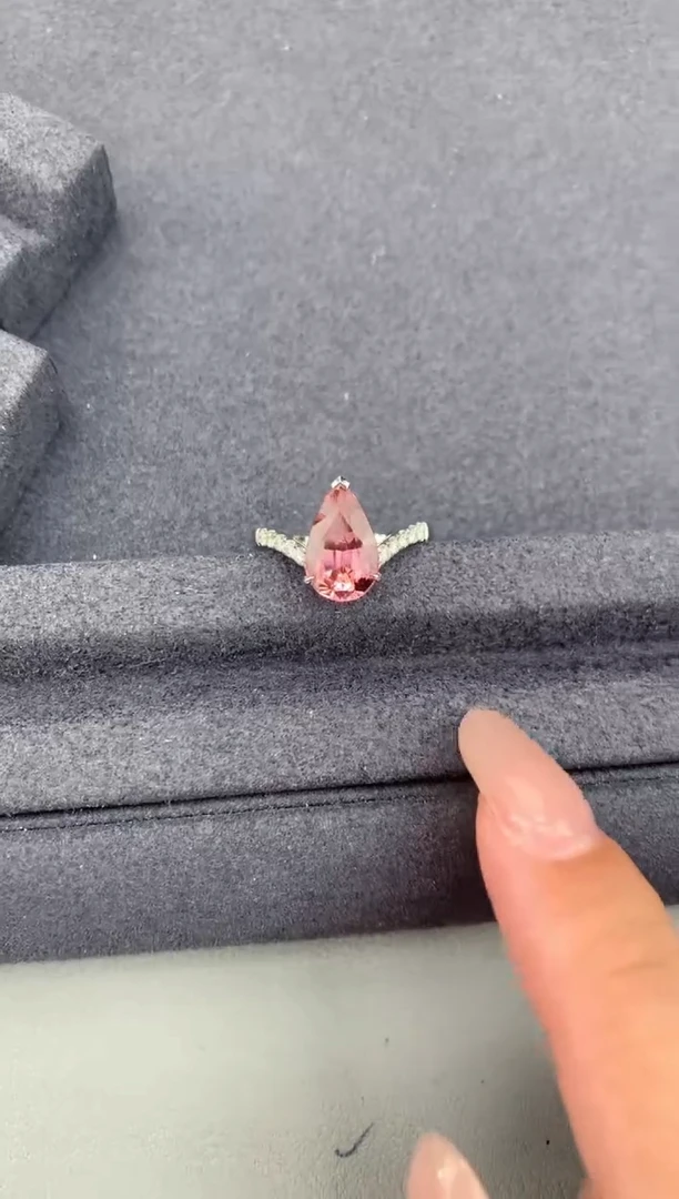 18K金镶嵌戒指碧玺2.19ct 粉碧玺戒指FA