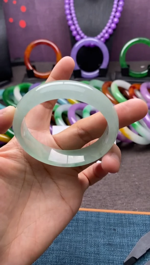 非金属仿水晶手镯